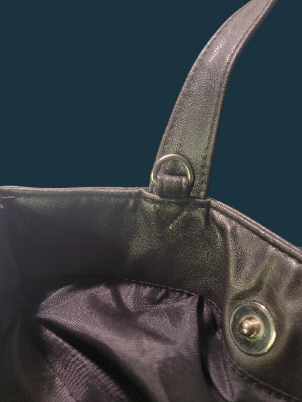TR Bentley Tote Shoulder Bag Faux Leather Black Attached Change Purse Vintage - Picture 9 of 10